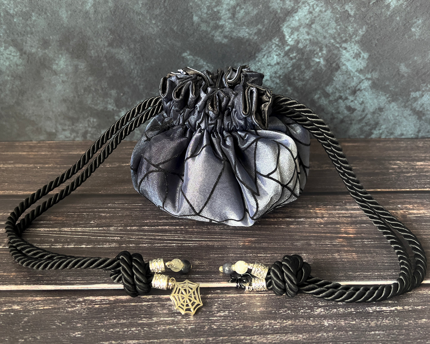 The Weaver - Medium Size Pouch