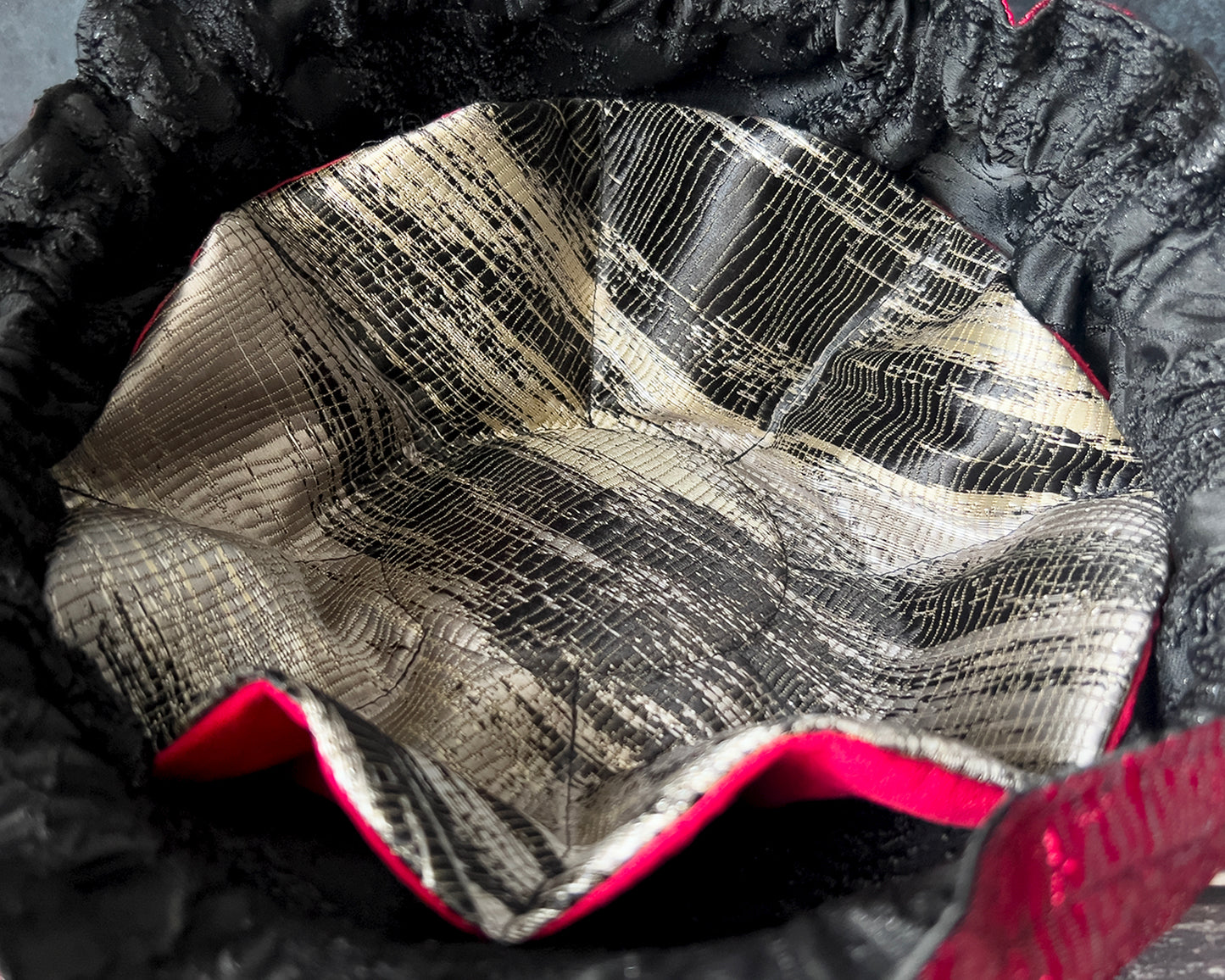 Crimson Hunter Bag- Medium Size