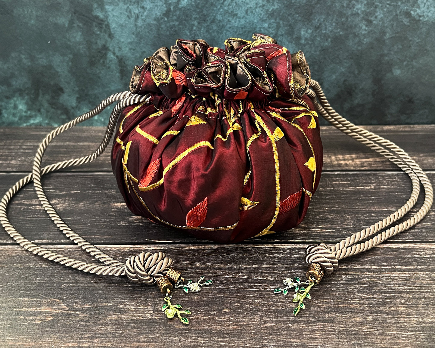 Vermillion Thicket - Large Bag