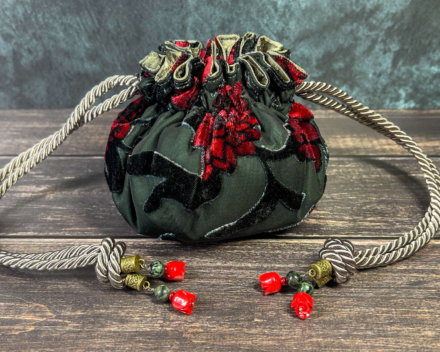 Velvet Thorns- Medium Bag