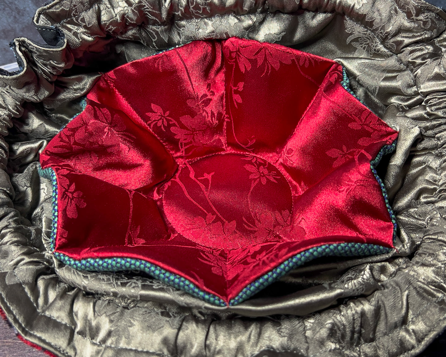 Velvet Thorns- Medium Bag